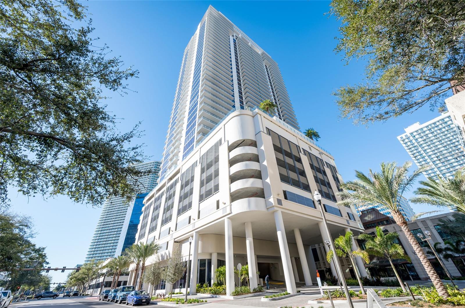 Photo 1 of Condo for sale at 275 1st Avenue S #2208, St Petersburg, FL 33701 | MLS# TB8552494 | Listing updated on 2026-10-25