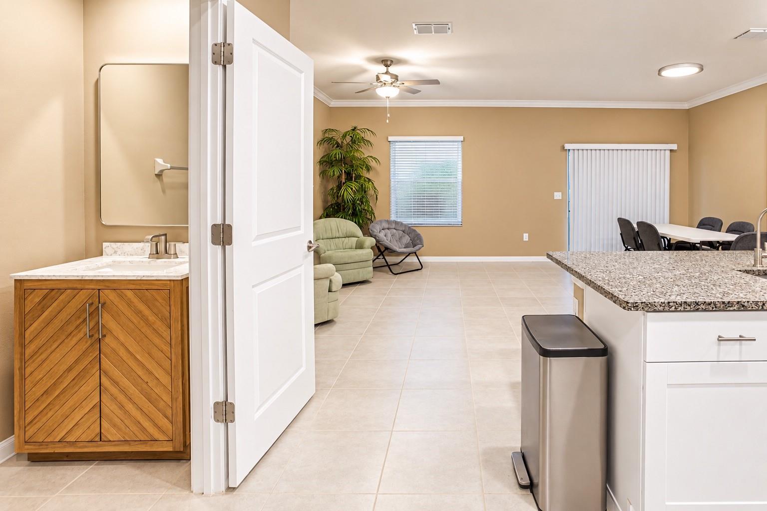 Photo 4 of Townhouse for sale at 9653 Ashworth Pl, Land O Lakes, FL 34637 | MLS# TB8556133 | Listing updated on 2026-10-07