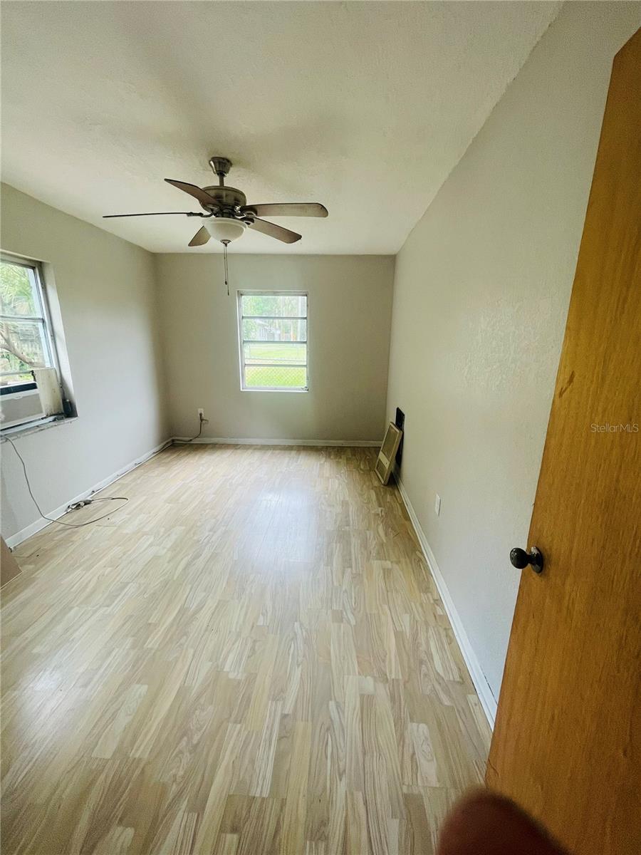 Photo 4 of Single family home for sale at 610 Massachusetts Ave, Saint Cloud, FL 34769 | MLS# S5159445 | Listing updated on 2026-10-26