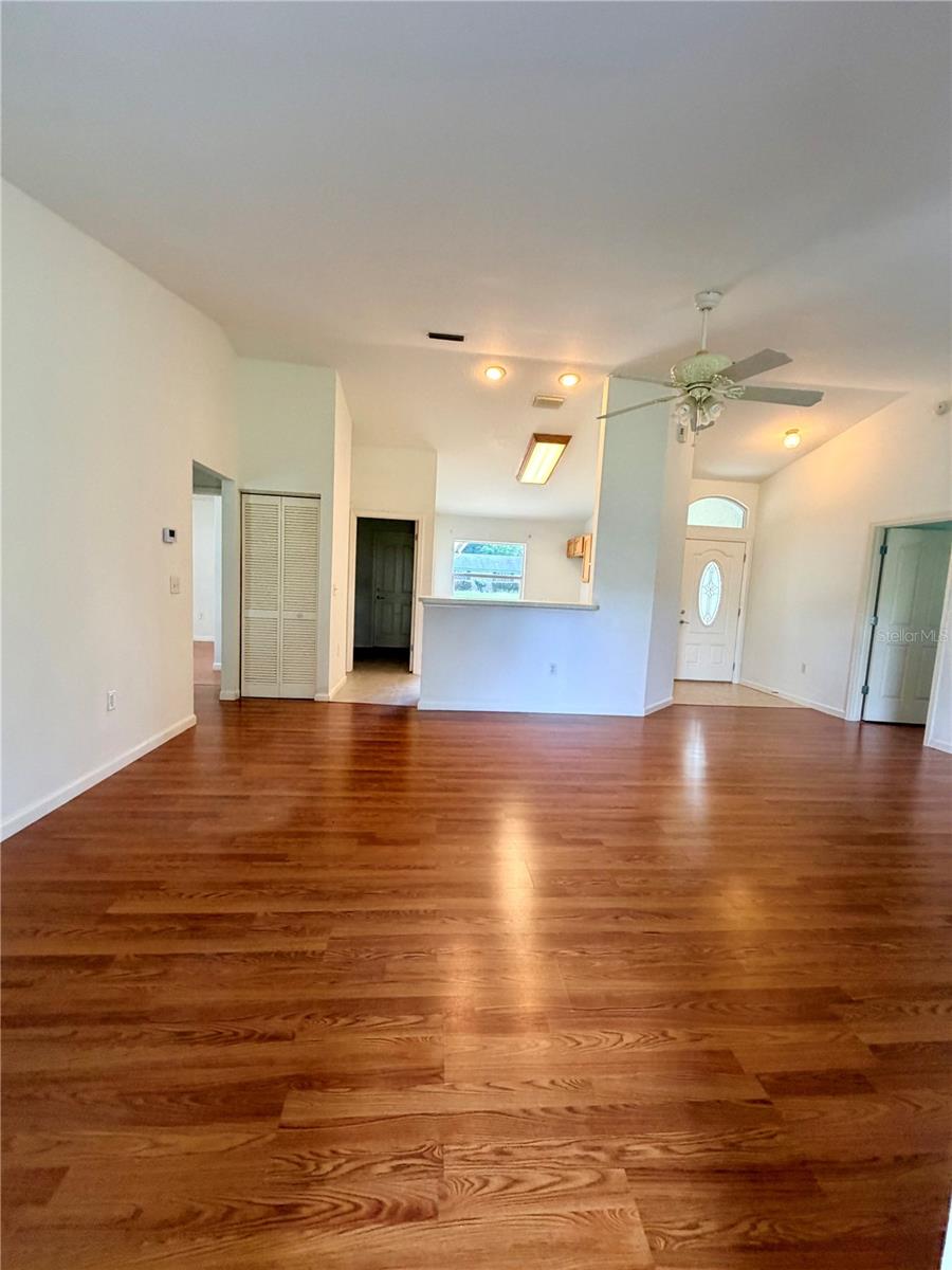 Photo 2 of Single family home for sale at 11730 SE 72nd Court Rd, Belleview, FL 34420 | MLS# OM733988 | Listing updated on 2026-10-15