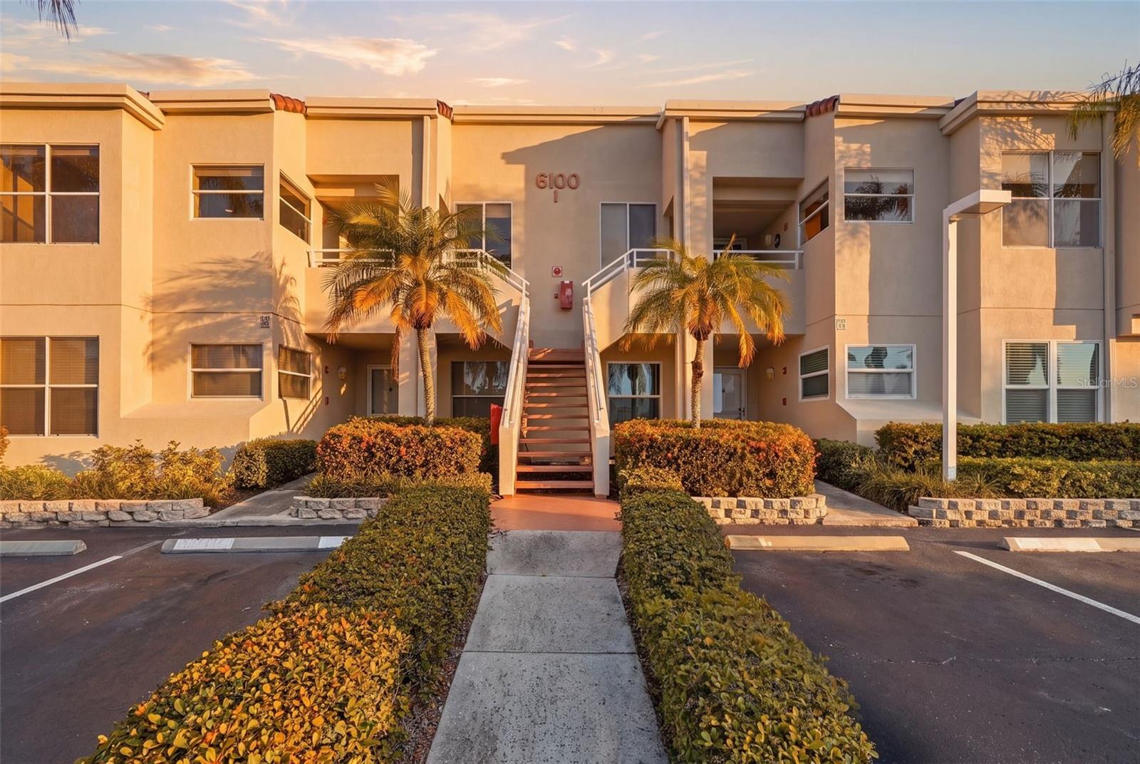 Photo 2 of Condo for sale at 6100 Bahia Del Mar Cir #204, Saint Petersburg, FL 33715 | MLS# TB8560527 | Listing updated on 2026-10-25