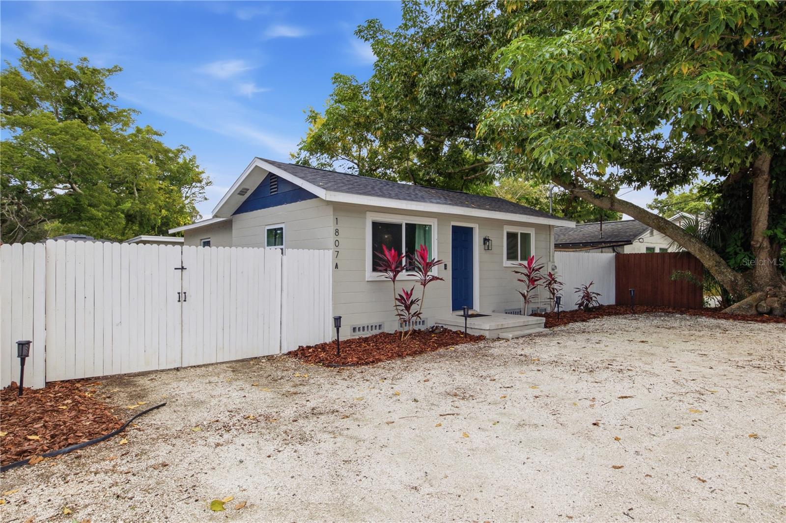 Photo 1 of House for sale at 1807 Douglas Ave, Clearwater, FL 33755 | MLS# A4710548 | Listing updated on 2026-10-26