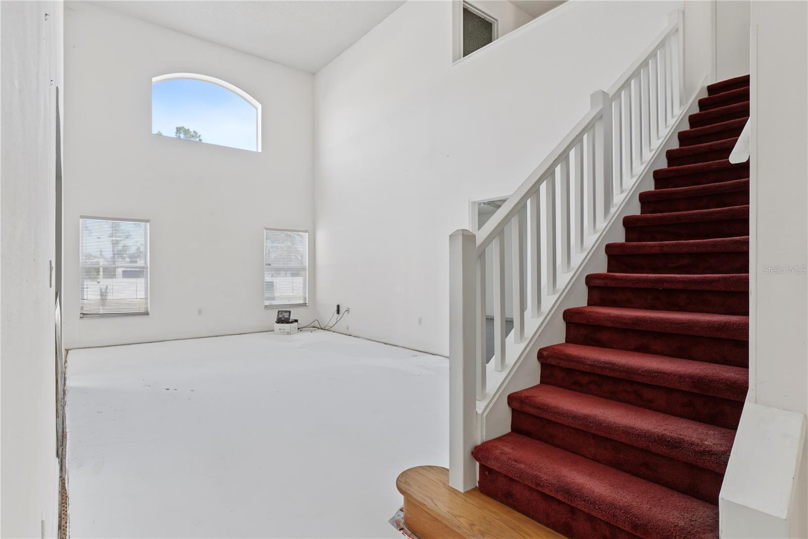 Photo 4 of Single family home for sale at 291 Grosvenor Loop, Davenport, FL 33897 | MLS# O6452215 | Listing updated on 2026-10-23