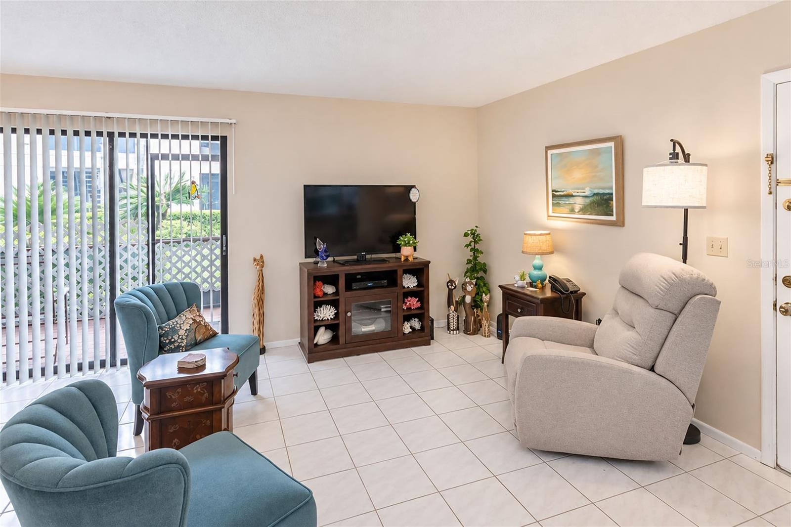 Photo 2 of Condo for sale at 6016 Laketree Ln #C, Temple Terrace, FL 33617 | MLS# TB8561139 | Listing updated on 2026-10-24