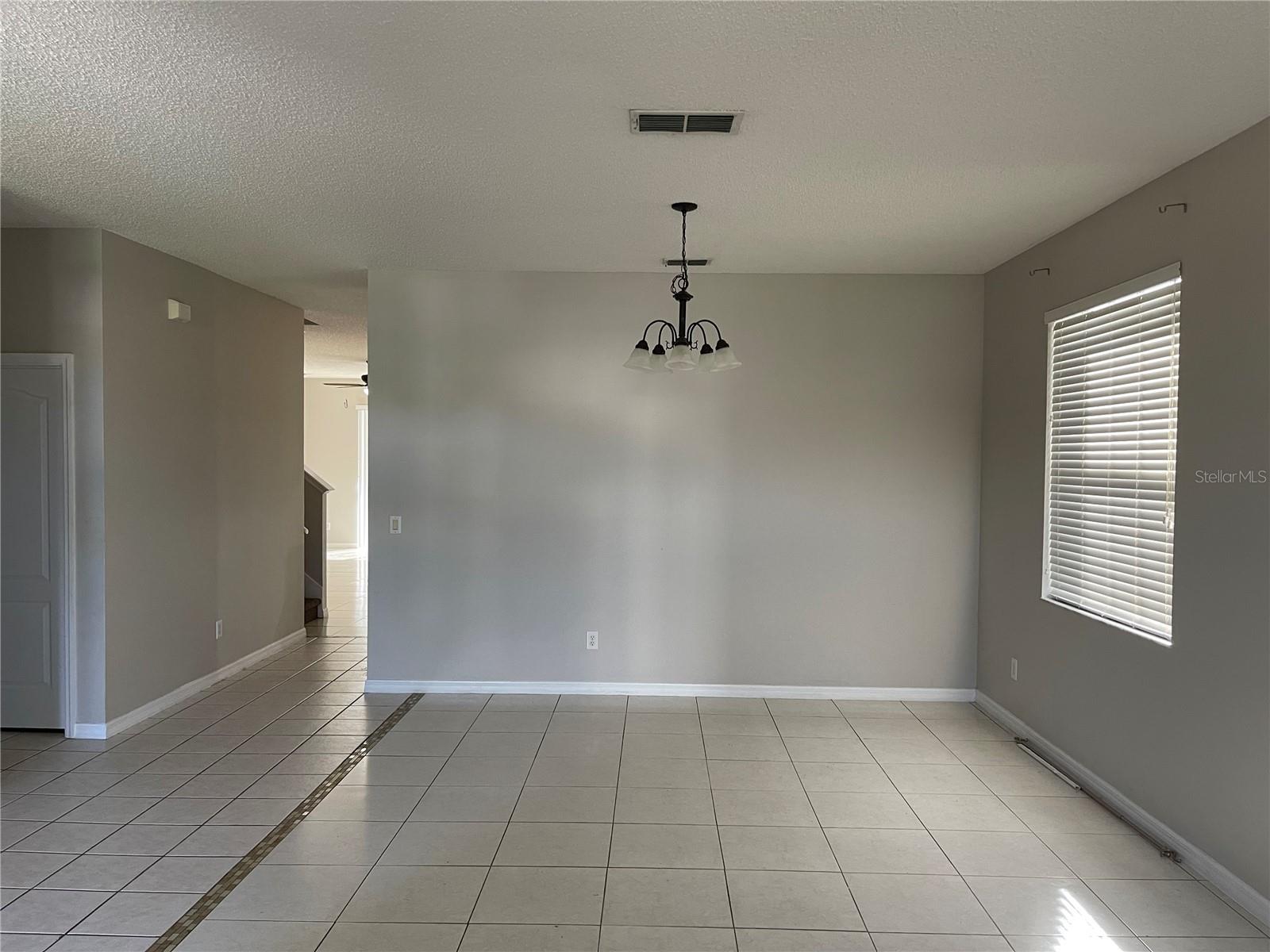 Photo 3 of Single family home for sale at 1322 Royal Saint George Dr, Orlando, FL 32828 | MLS# S5160124 | Listing updated on 2026-10-24