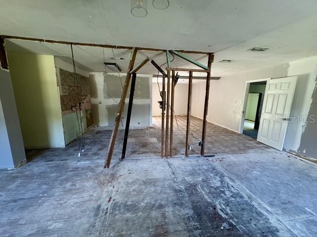 Photo 1 of Single family home for sale at 5841 Boggs Frd Rd, Port Orange, FL 32127 | MLS# NS1089568 | Listing updated on 2026-10-24