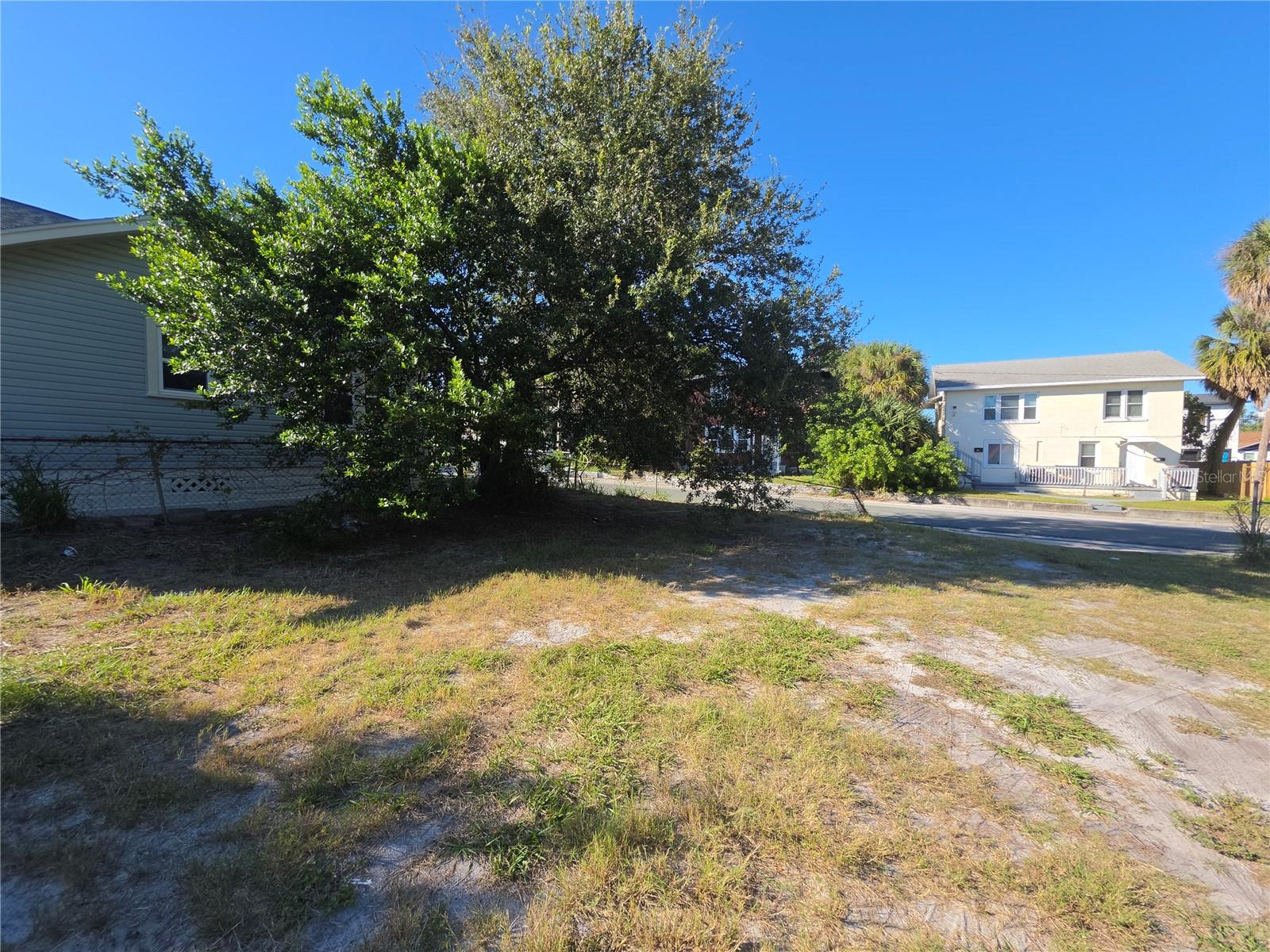 Photo 3 of Land for sale at 820 Paris Ave S, Saint Petersburg, FL 33701 | MLS# TB8561176 | Listing updated on 2026-10-24