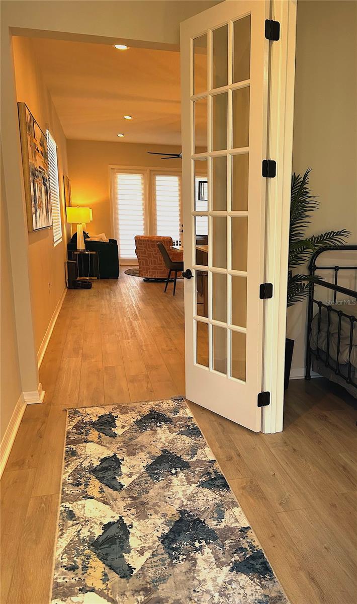 Photo 3 of House for sale at 2043 Key Bay Trl, Kissimmee, FL 34747 | MLS# O6452617 | Listing updated on 2026-10-26