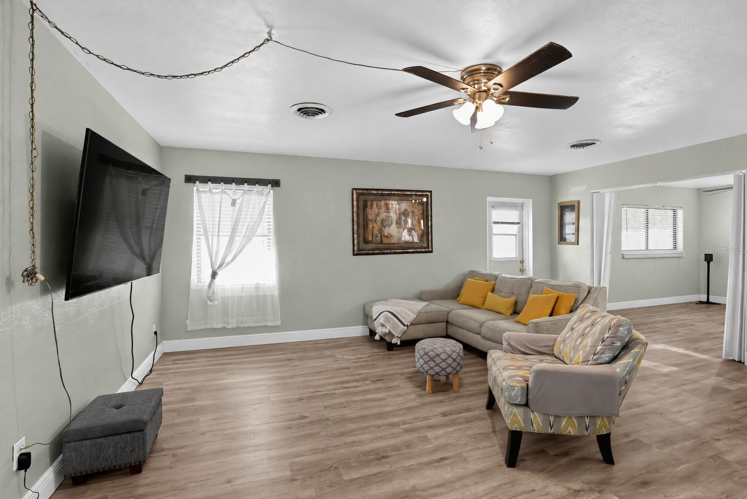 Photo 2 of Single family home for sale at 603 Carnation Dr, Winter Park, FL 32792 | MLS# TB8561386 | Listing updated on 2026-10-26