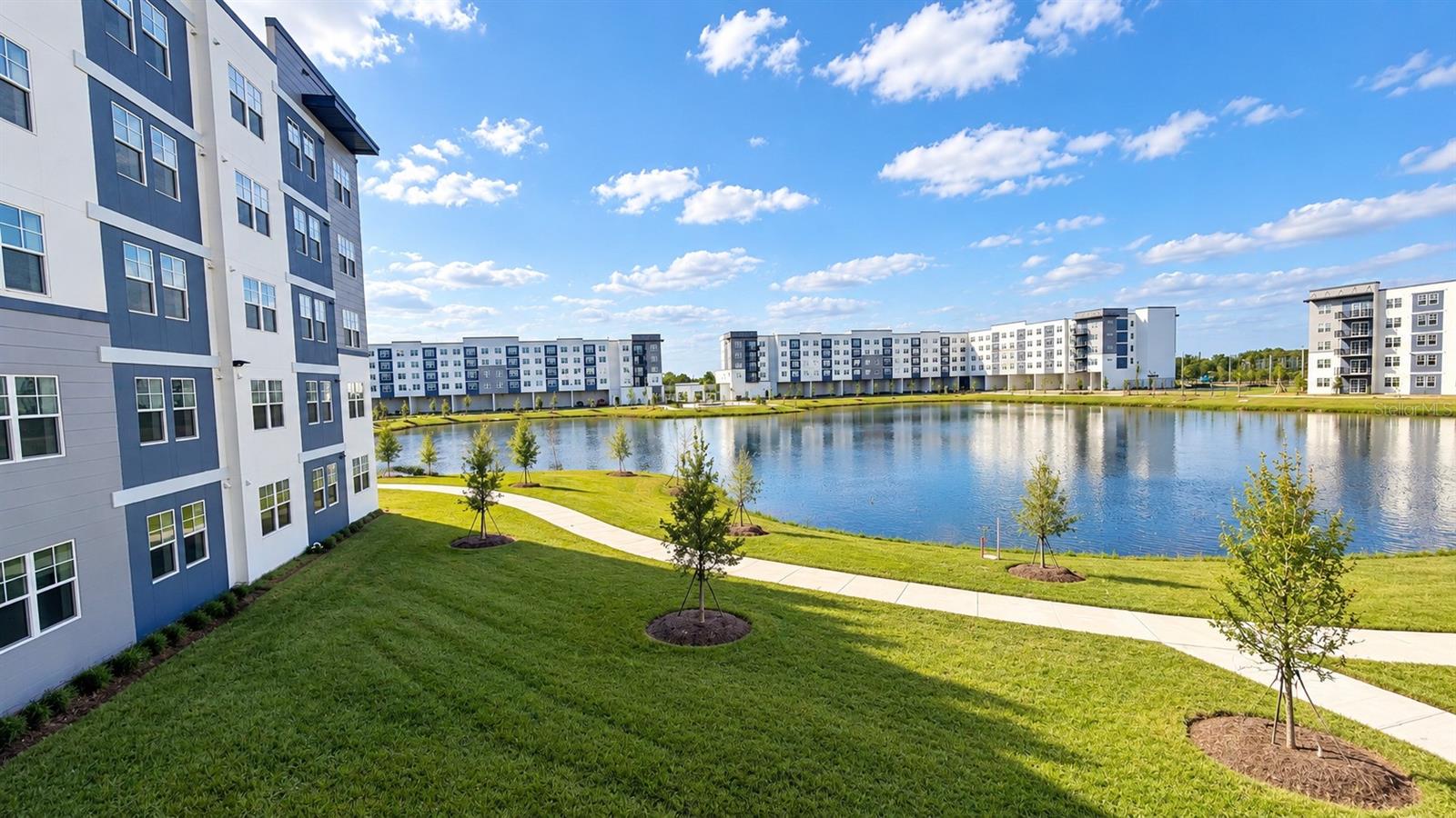 Listing Photo 2 - Condo for sale in building located at 5587 Millenia Blvd, ORLANDO, FL 32839 - Unit #213