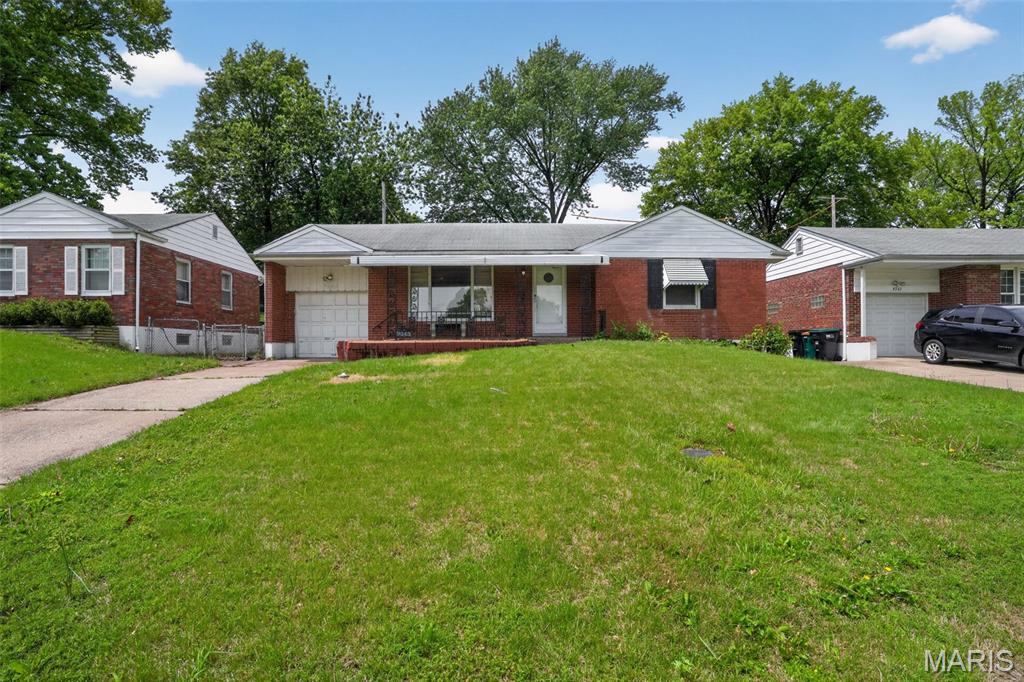 Photo 1 of Sale Pending at 9243 Filibert Dr, Saint Louis, MO 63137 | MLS# MIS26024781 | Listing updated on 2026-09-24