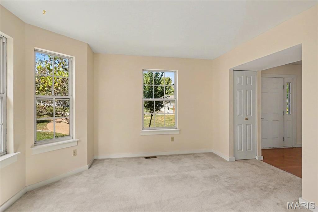Photo 3 of Single family home for sale at 638 Old Ballwin Rd, Ballwin, MO 63021 | MLS# MIS26040079 | Listing updated on 2026-09-21