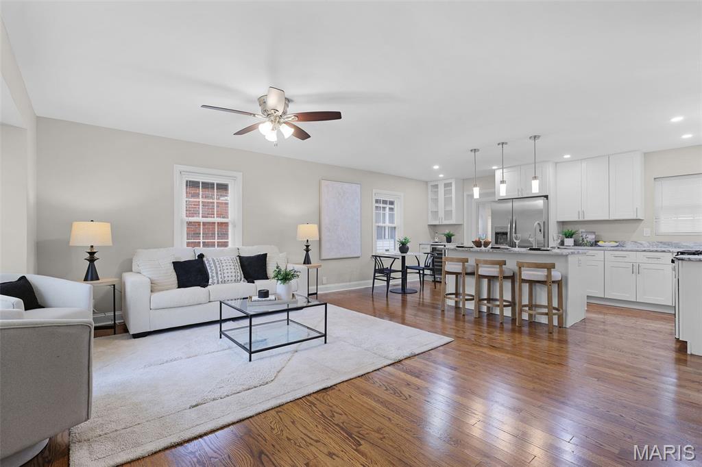 Photo 1 of Single family home for sale at 1542 N Hanley Rd, Saint Louis, MO 63130 | MLS# MIS26045748 | Listing updated on 2026-10-25