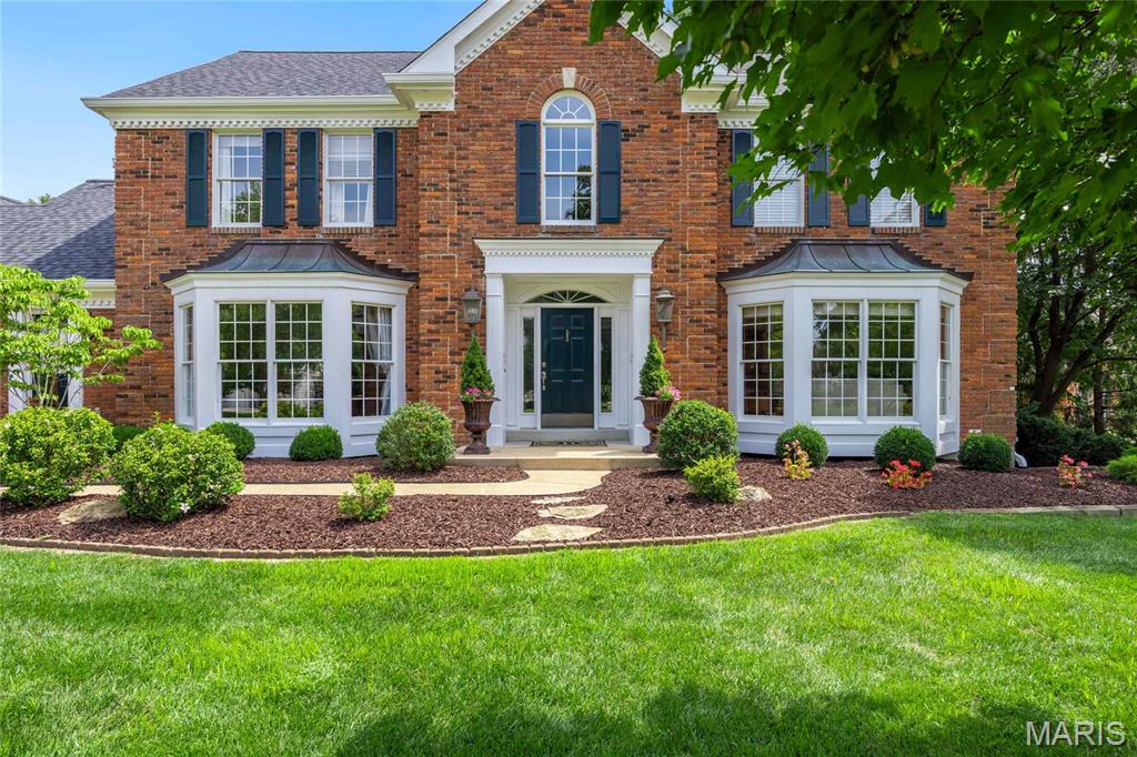 Photo 3 of Sale Pending at 1803 Autumn Glen Ct, Chesterfield, MO 63017 | MLS# MIS26050962 | Listing updated on 2026-09-21