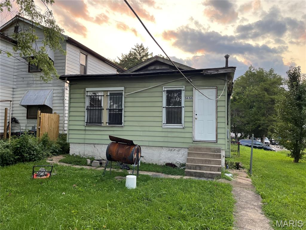 Photo 2 of Single family home for sale at 5754 Acme Ave, Saint Louis, MO 63136 | MLS# MIS26052092 | Listing updated on 2026-09-21