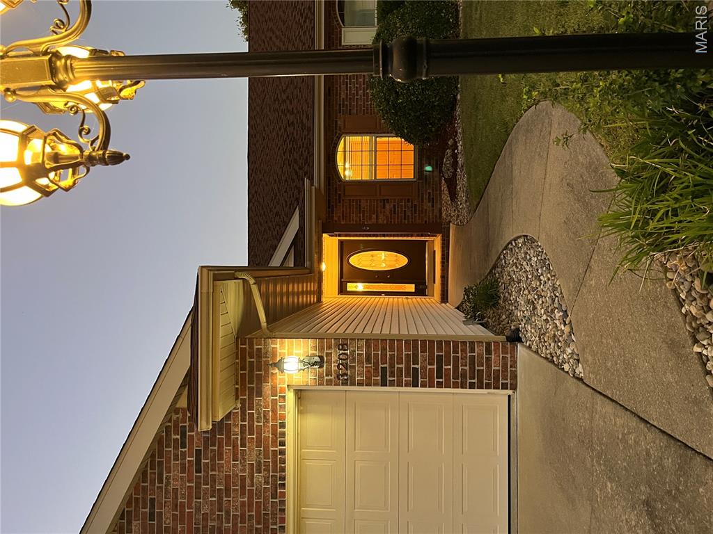 Photo 3 of Condo for sale at 3208 Leverett Ct, Alton, IL 62002 | MLS# MIS26052192 | Listing updated on 2026-10-07