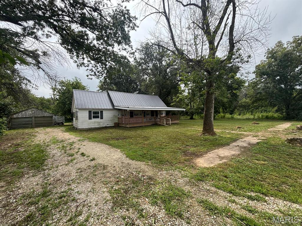 Single family home for sale at 315 N Center St, Hunnewell, MO 63443 | MLS# MIS26052841