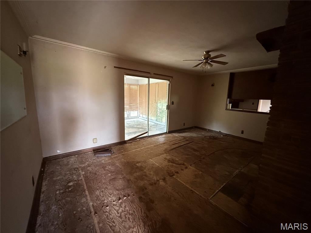 Photo 4 of Sale Pending at 168 Crescent Dr, Lebanon, MO 65536 | MLS# MIS26053074 | Listing updated on 2026-09-21