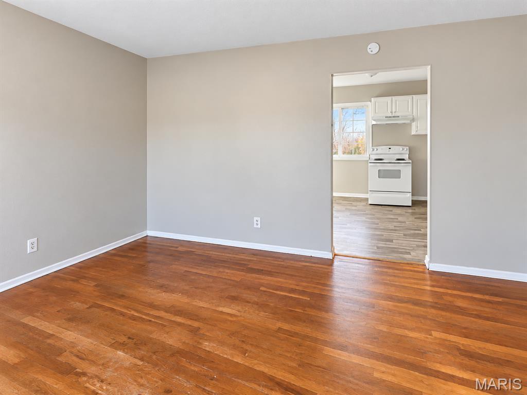 Photo 2 of Single family home for sale at 6005 Shillington Ct, St Louis, MO 63134 | MLS# MIS26054708 | Listing updated on 2026-09-21