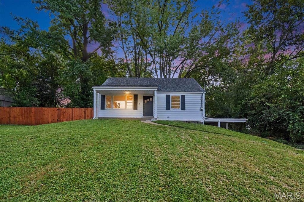 Single family home for sale at 21 S Dellwood Ave, Saint Louis, MO 63135 | MLS# MIS26055848