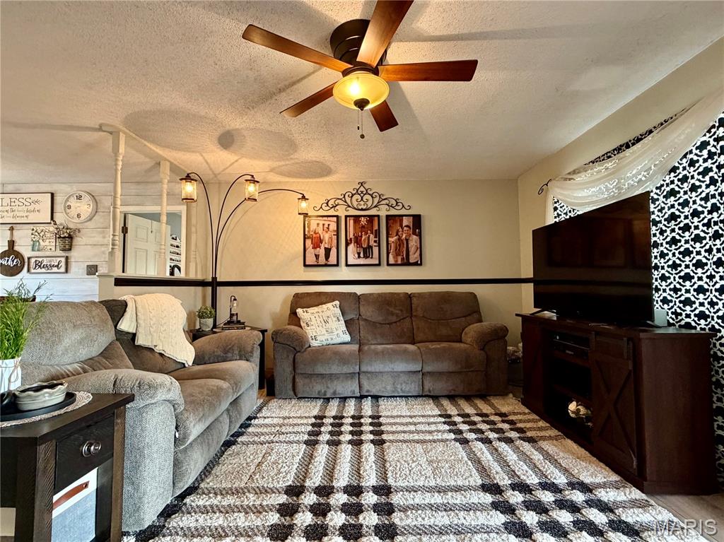 Photo 4 of Single family home for sale at 223 Ripley Route E, Doniphan, MO 63935 | MLS# MIS26058781 | Listing updated on 2026-09-21