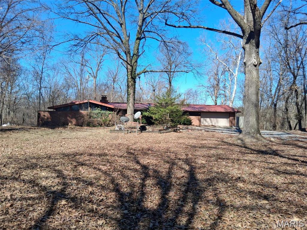 Single family home for sale at 2911 N Center St, Maryville, IL 62062 | MLS# MIS26059279