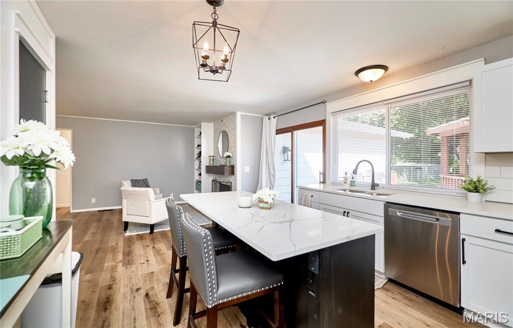 Photo 4 of Single family home for sale at 3533 Woodpath Dr, Florissant, MO 63031 | MLS# MIS26059905 | Listing updated on 2026-09-24