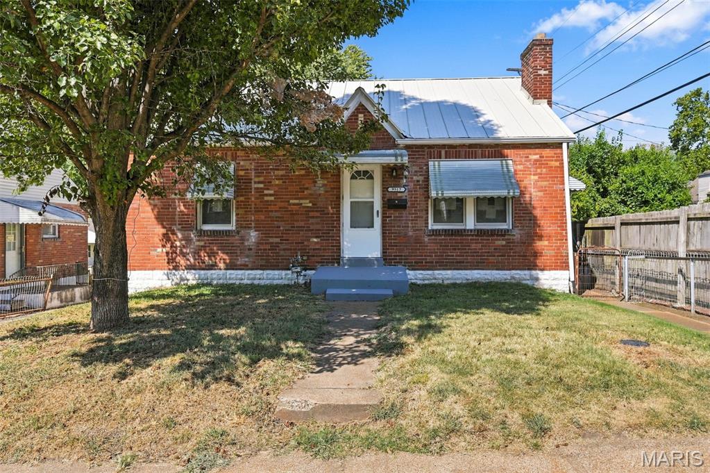 Photo 2 of Single family home for sale at 9517 Muriel Ave, Saint Louis, MO 63114 | MLS# MIS26060113 | Listing updated on 2026-10-07