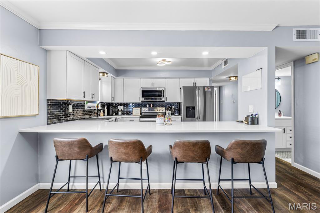 Photo 3 of Condo for sale at 12561 Chardin Pl #3, Saint Louis, MO 63128 | MLS# MIS26060962 | Listing updated on 2026-09-24