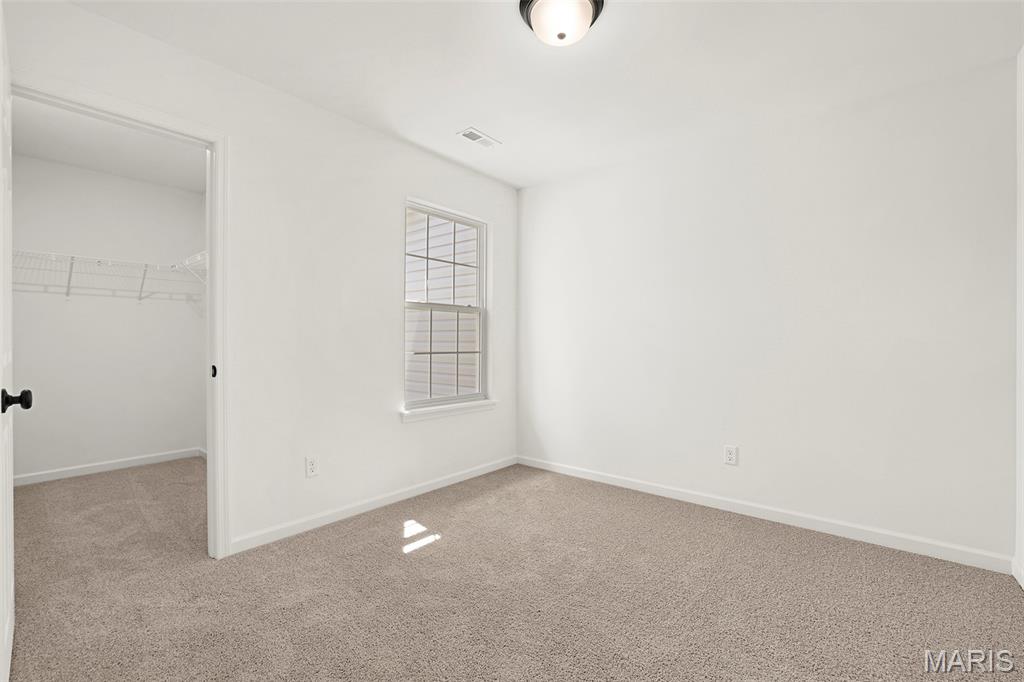 Photo 3 of Single family home for sale at 17 Town Centre Ct, Foristell, MO 63348 | MLS# MIS26060974 | Listing updated on 2026-09-21