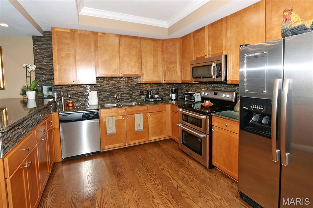 Photo 1 of Condo for sale at 1175 Mill Xing Dr #107, Saint Louis, MO 63141 | MLS# MIS26061688 | Listing updated on 2026-09-25