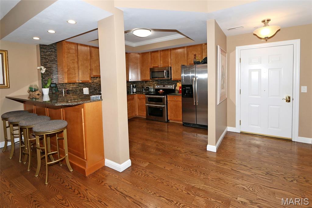 Photo 3 of Condo for sale at 1175 Mill Xing Dr #107, Saint Louis, MO 63141 | MLS# MIS26061688 | Listing updated on 2026-09-25