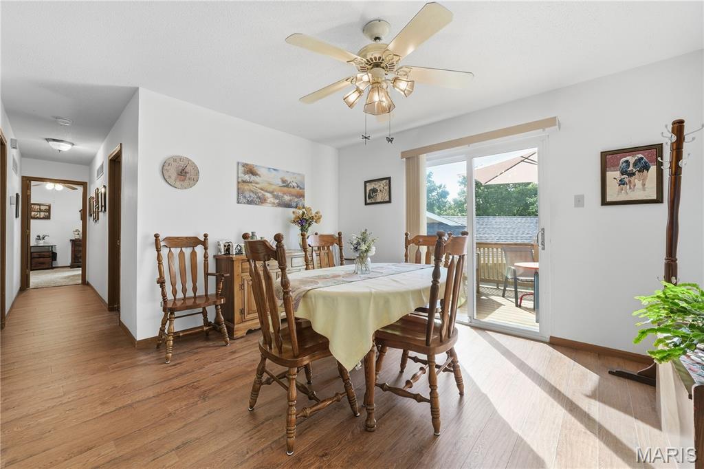 Photo 4 of House for sale at 550 Spring Glen Dr, Ballwin, MO 63021 | MLS# MIS26062211 | Listing updated on 2026-10-07