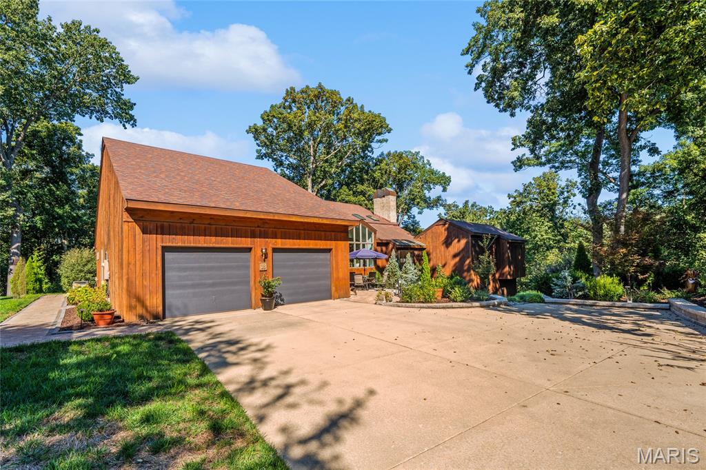 Photo 2 of Condo for sale at 18 Tanewood Ct, Belleville, IL 62223 | MLS# MIS26062531 | Listing updated on 2026-10-05
