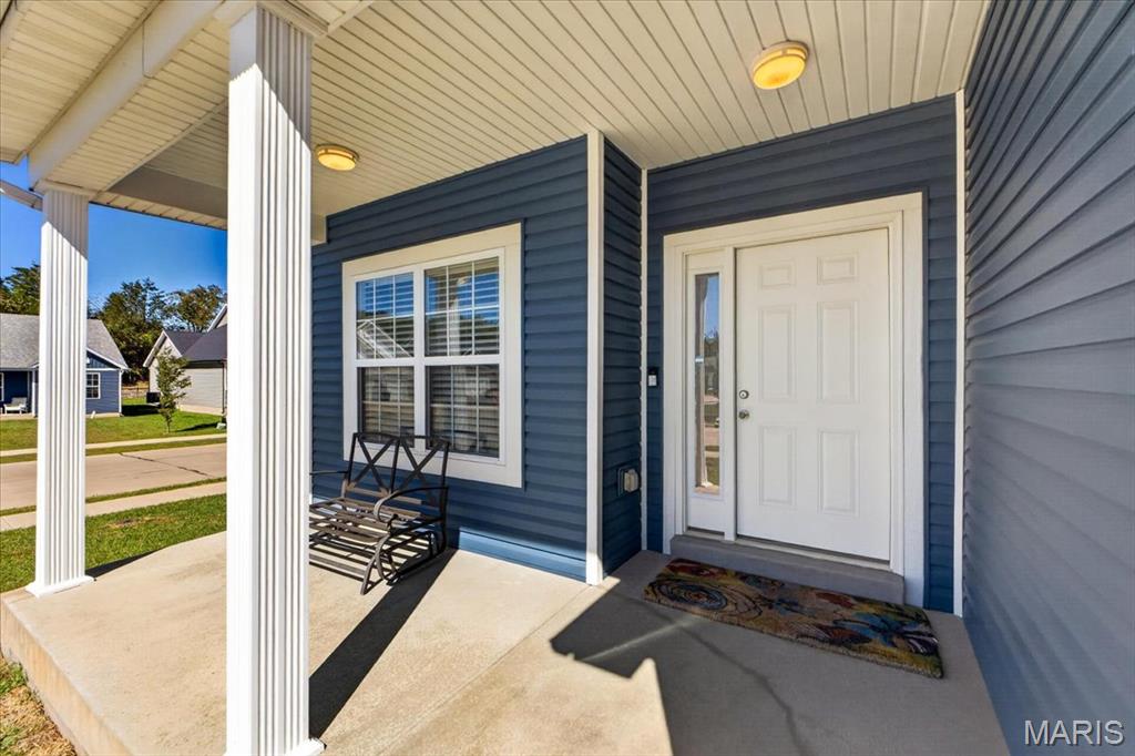 Photo 3 of Single family home for sale at 500 Arctic Wolf Dr, Imperial, MO 63052 | MLS# MIS26062733 | Listing updated on 2026-10-07