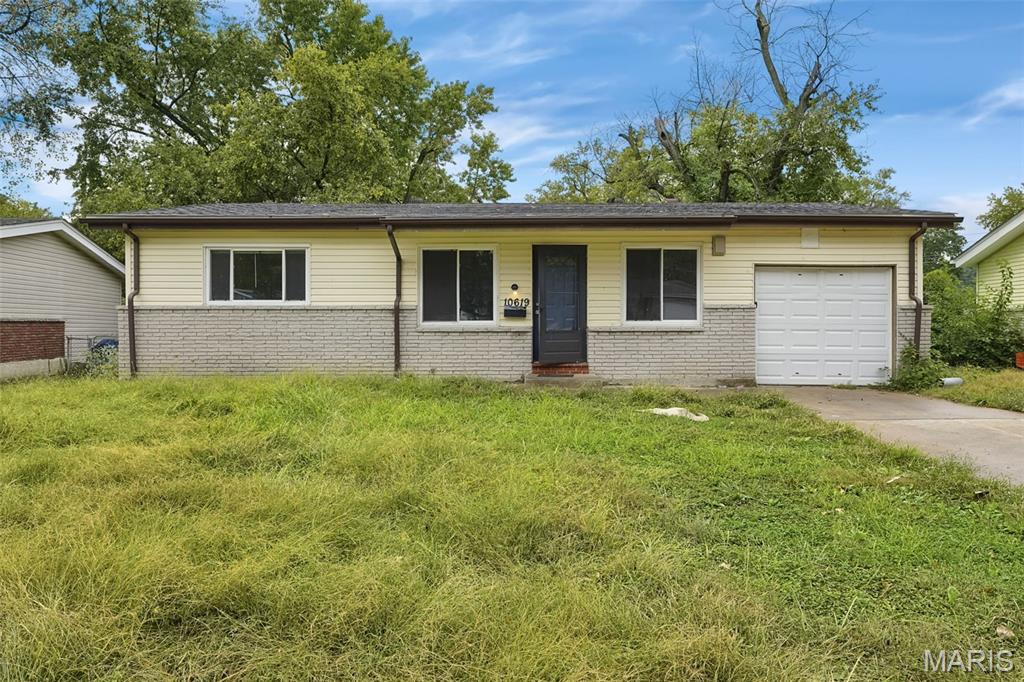 Photo 1 of Single family home for sale at 10619 Landseer Dr, Saint Louis, MO 63136 | MLS# MIS26066173 | Listing updated on 2026-10-24