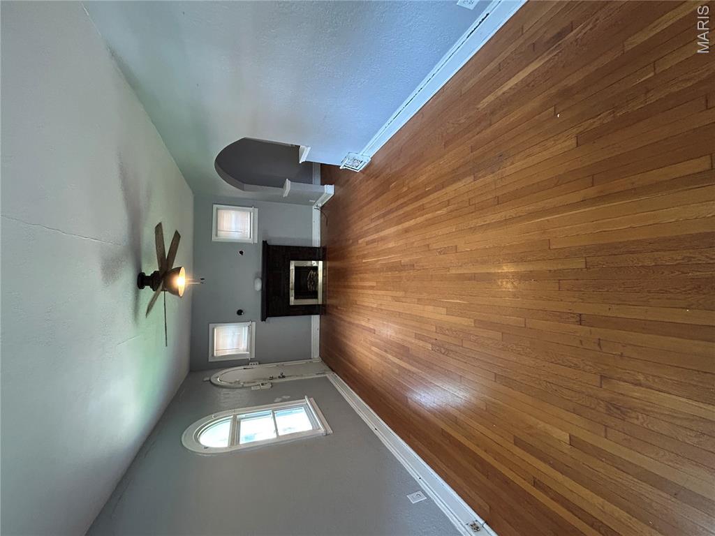 Photo 4 of Single family home for sale at 4819 Bessie Ave, Saint Louis, MO 63115 | MLS# MIS26068097 | Listing updated on 2026-10-26