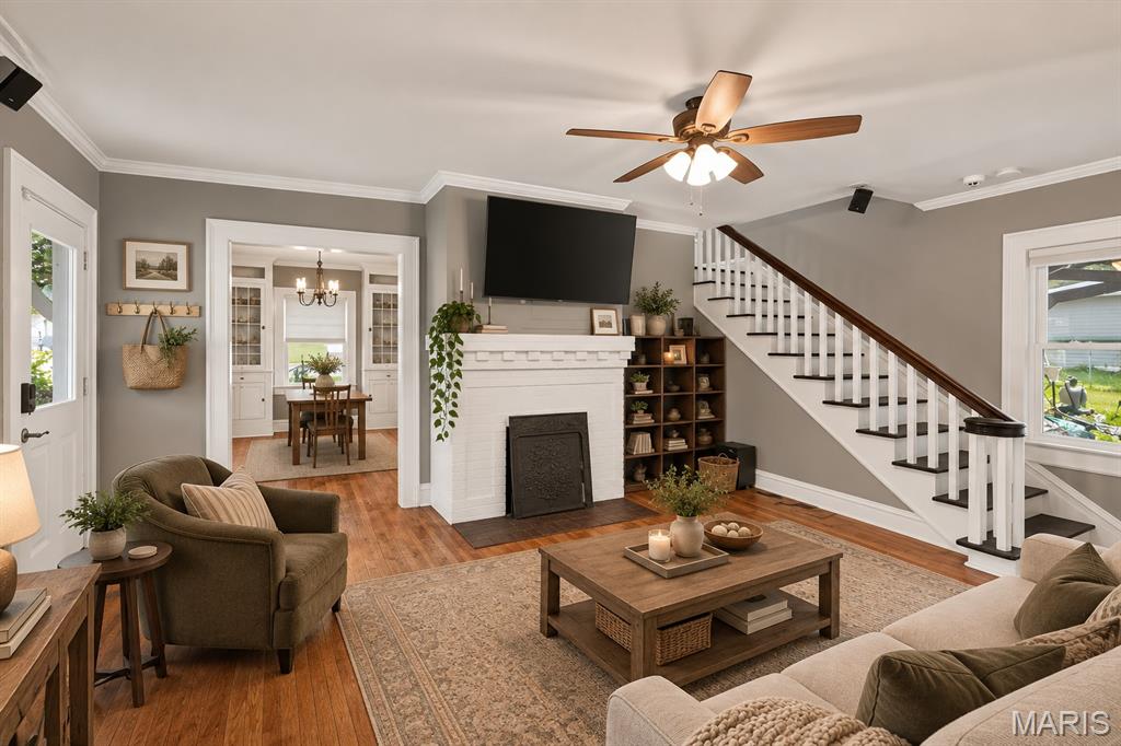 Photo 3 of Single family home for sale at 9122 Delphine Ave, Saint Louis, MO 63114 | MLS# MIS26068160 | Listing updated on 2026-10-24