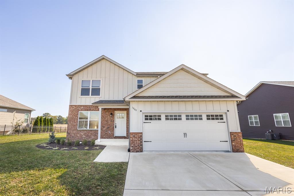 Photo 1 of Single family home for sale at 1009 Torrey Ln, Freeburg, IL 62243 | MLS# MIS26068296 | Listing updated on 2026-10-24