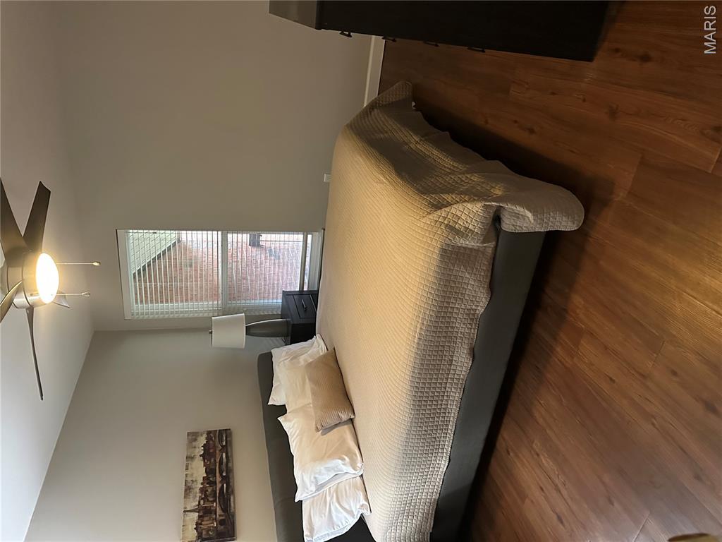 Photo 2 of House for sale at 1935 Greenglen #304, Saint Louis, MO 63122 | MLS# MIS26068306 | Listing updated on 2026-10-26