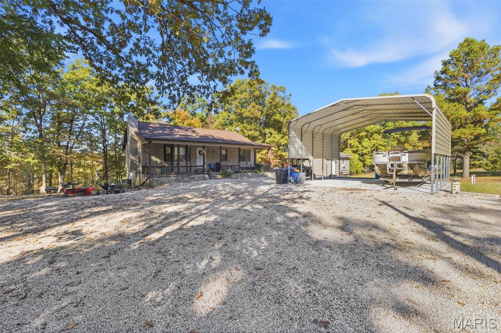 Photo 1 of Single family home for sale at 42 Lake Shore Dr W, New Florence, MO 63363 | MLS# MIS26068330 | Listing updated on 2026-10-26