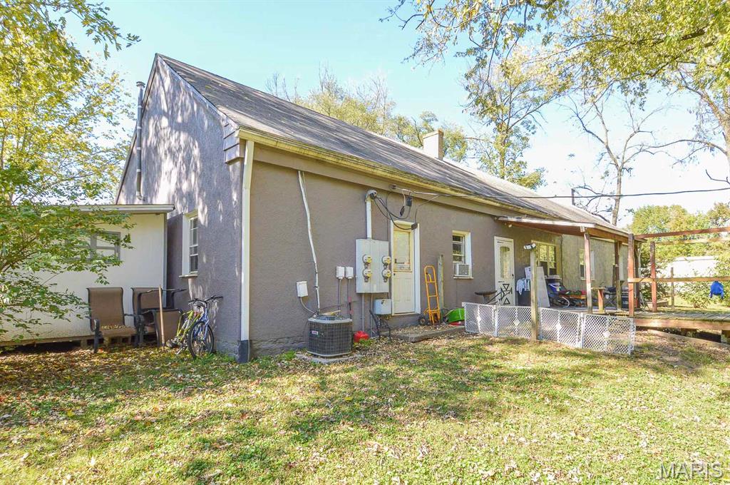 Photo 2 of Multi family home for sale at 2911 S Belt W, Belleville, IL 62226 | MLS# MIS26068356 | Listing updated on 2026-10-25