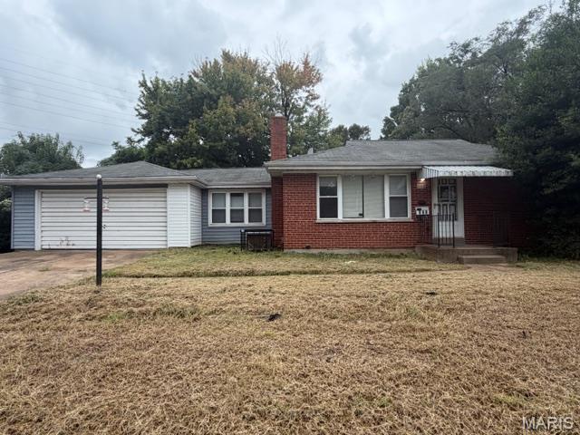 Photo 1 of Single family home for sale at 333 S Elizabeth Ave, Saint Louis, MO 63135 | MLS# MIS26068359 | Listing updated on 2026-10-25