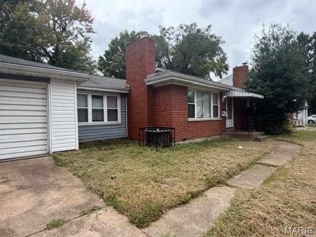 Photo 1 of Single family home for sale at 333 S Elizabeth Ave, Saint Louis, MO 63135 | MLS# MIS26068359 | Listing updated on 2026-10-25