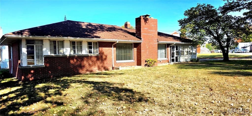Photo 2 of Single family home for sale at 1 A Washington Blvd #A, Chester, IL 62233 | MLS# MIS26068368 | Listing updated on 2026-10-24