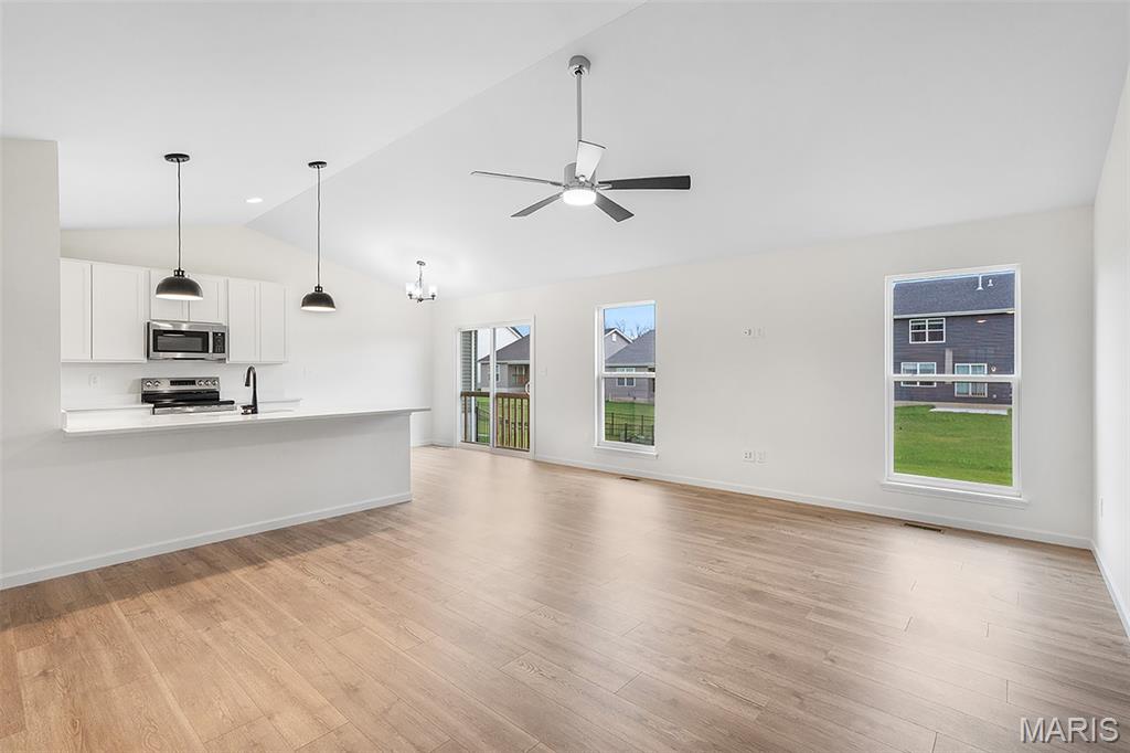 Photo 1 of Single family home for sale at 2343 Fernau Ct, Florissant, MO 63031 | MLS# MIS26068383 | Listing updated on 2026-10-24
