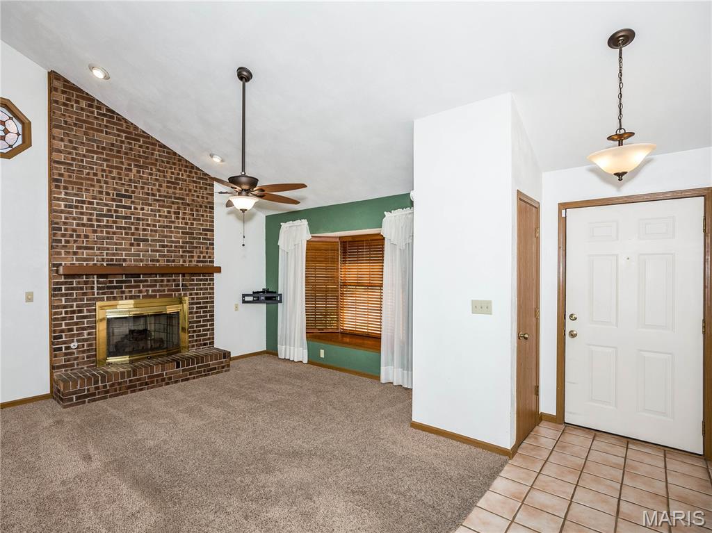 Photo 3 of Condo for sale at 310 Northcrest Dr, Collinsville, IL 62234 | MLS# MIS26068405 | Listing updated on 2026-10-26