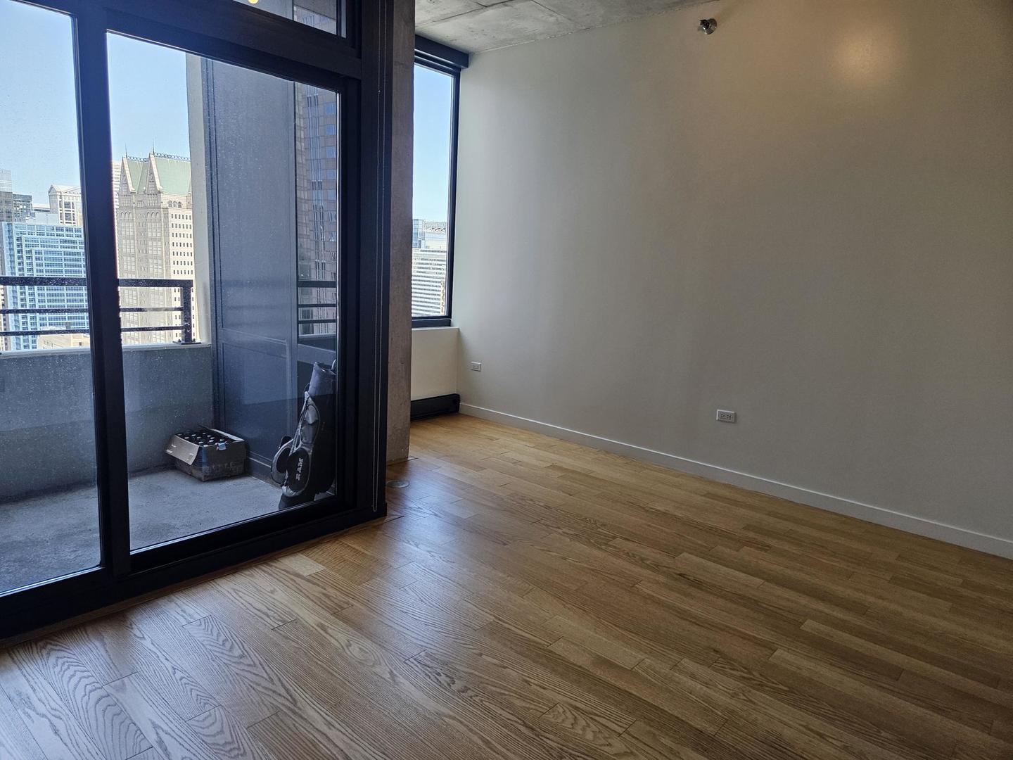 Listing Photo 4 - Condo for sale in building located at 235 W Van Buren St, Chicago, IL 60607 - Unit #4516