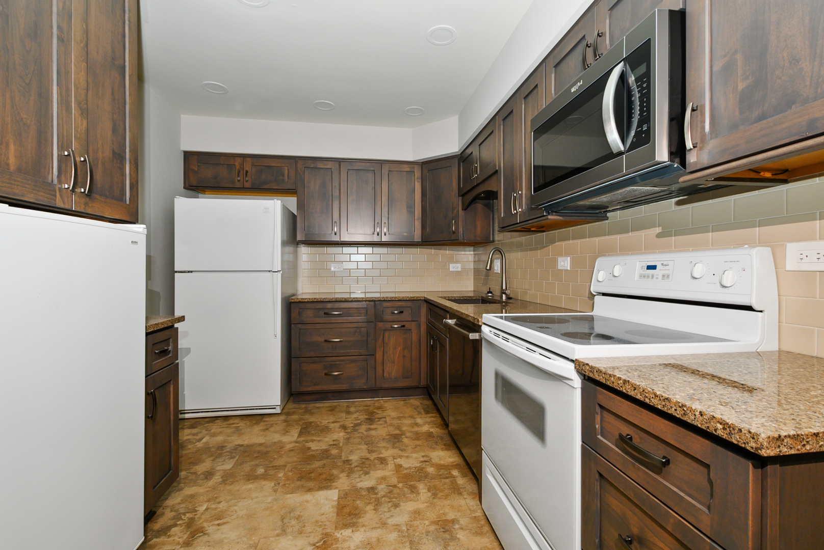Photo 3 of Condo for sale at 2311 183rd Street #104, Homewood, IL 60430 | MLS# 12649976 | Listing updated on 2026-09-24