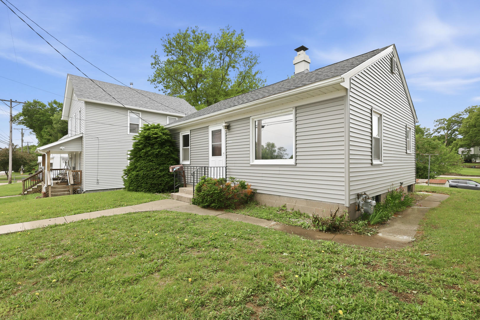 Photo 2 of Single family home for sale at 2506 17th Street, Rock Island, IL 61201 | MLS# 12657024 | Listing updated on 2026-09-24